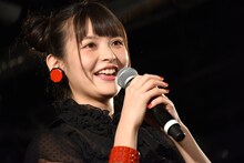 笑顔で復調を報告した上坂すみれ。