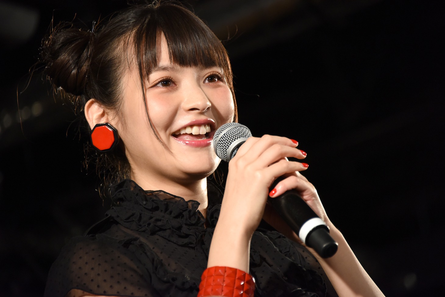 笑顔で復調を報告した上坂すみれ。