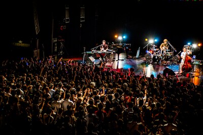 H ZETTRIO「PIANO CRAZE CRAZY TOUR」神奈川・CLUB CITTA'公演の様子。（Photo by Hiroki Nishioka）