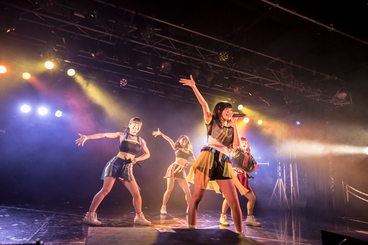フィロソフィーのダンス「Do The Strand VOL.3」東京・新宿BLAZE公演の様子。（撮影：鳥居洋介）