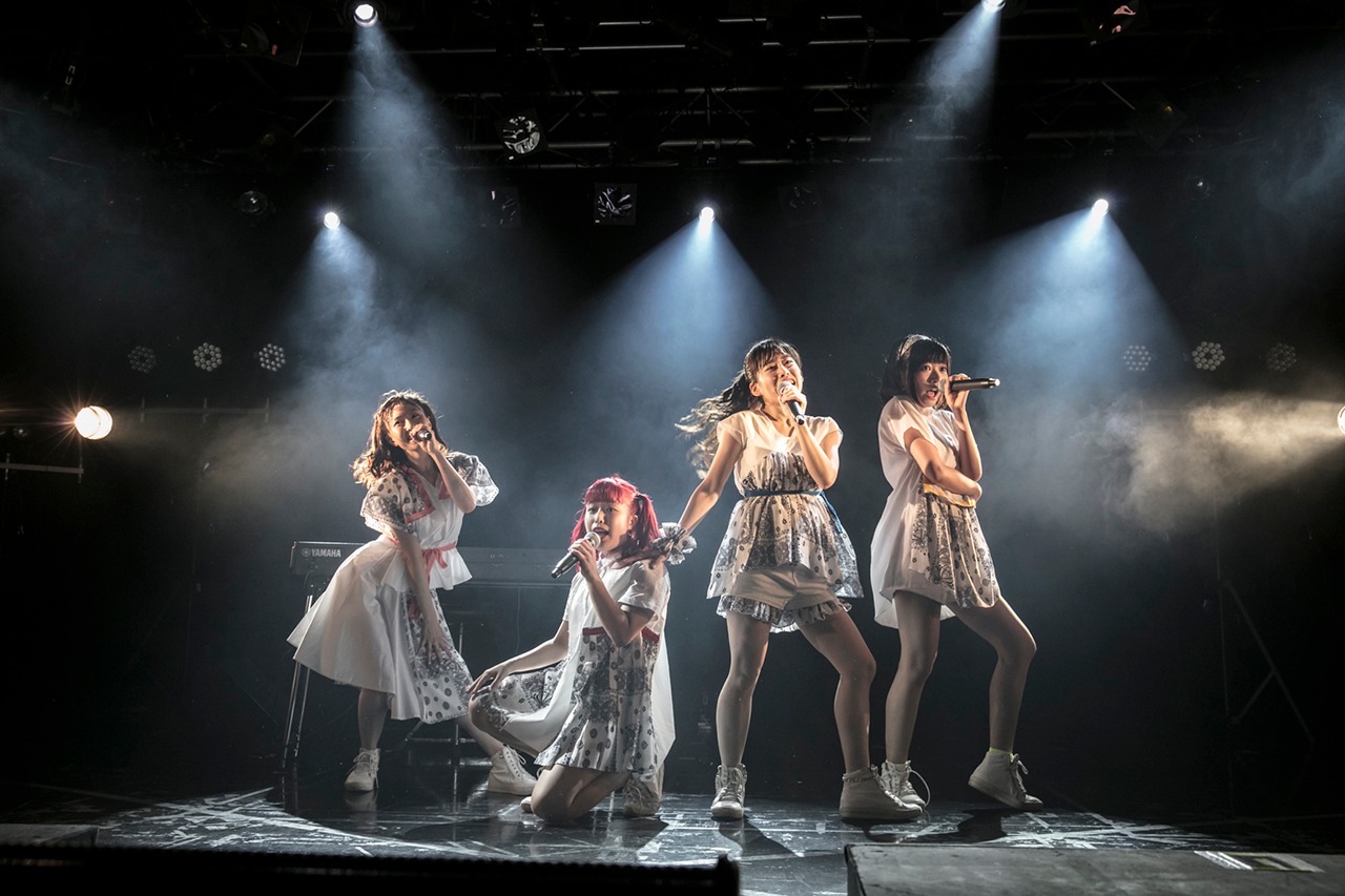 フィロソフィーのダンス「Do The Strand VOL.3」東京・新宿BLAZE公演の様子。（撮影：鳥居洋介）