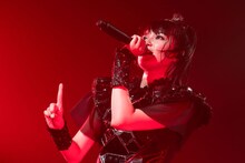 SU-METAL（Vo, Dance）（Photo by Taku Fujii）