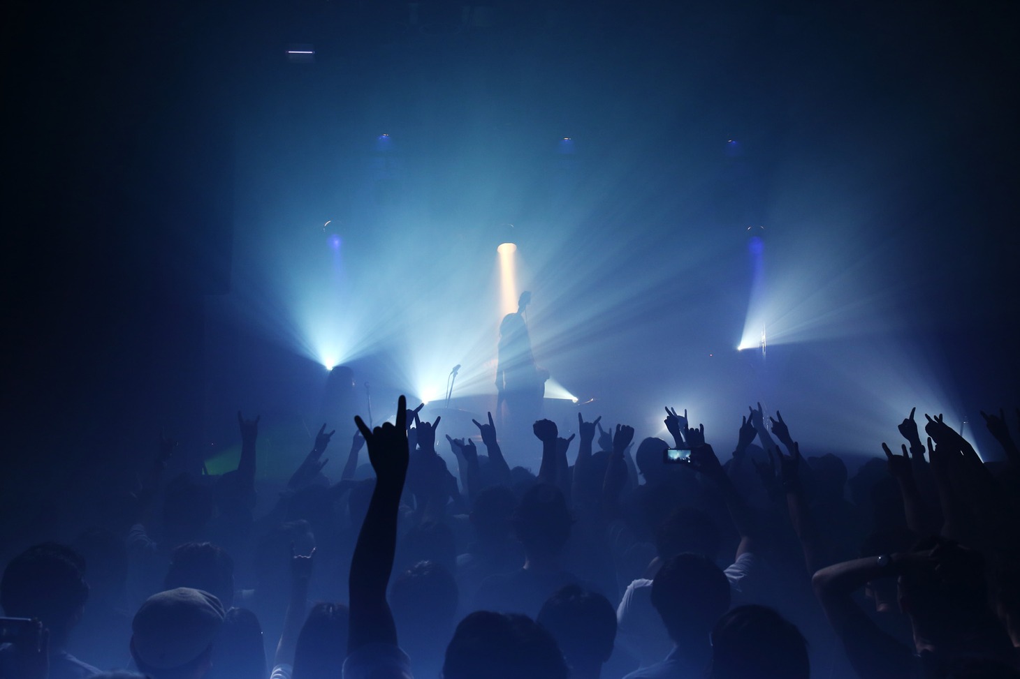 「"DEAR" release show」の様子。（Photo by Miki Matsushima）