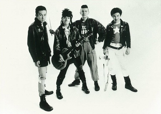 THE BLUE HEARTS