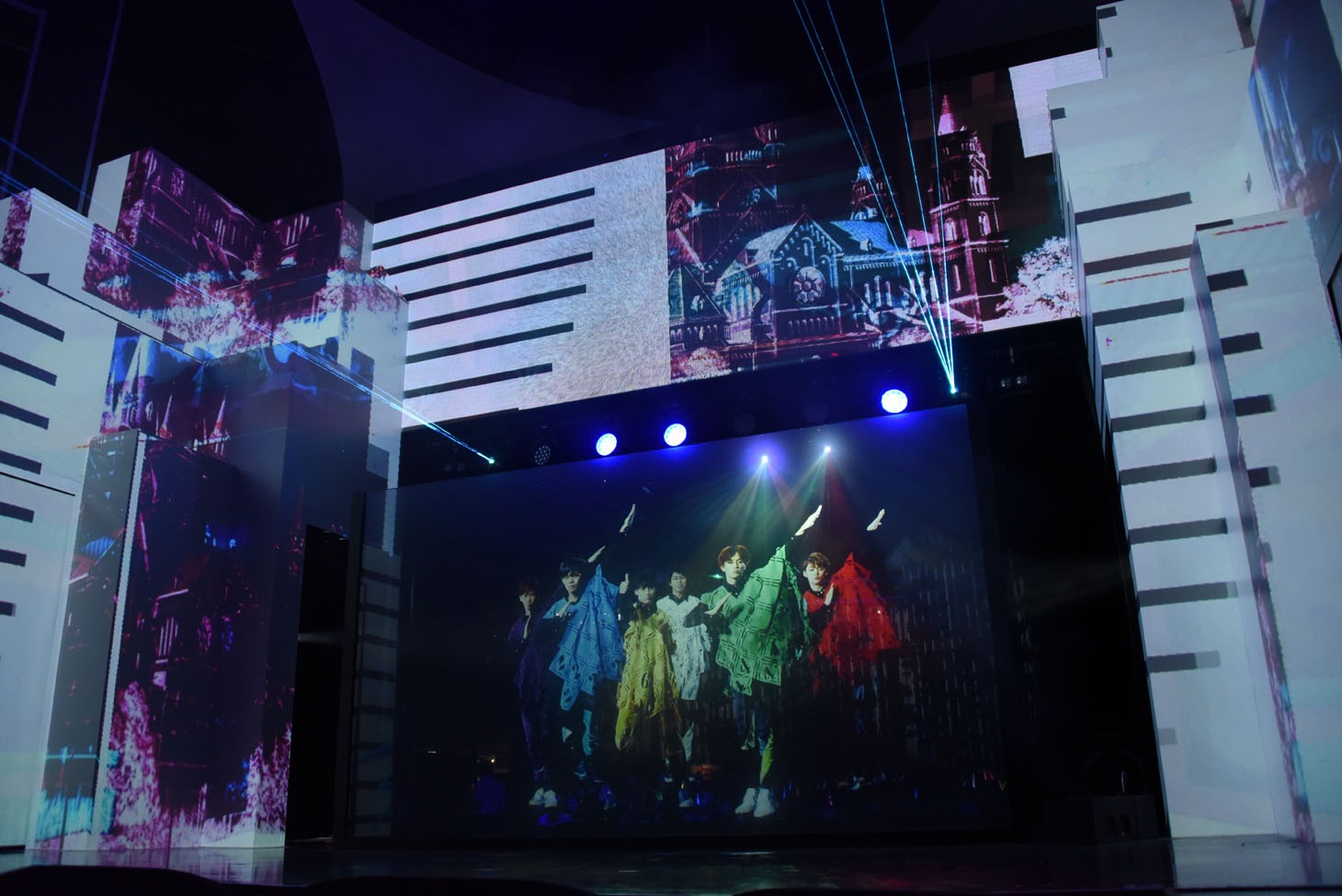 超特急のプレミアムデジタルライブ。