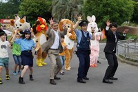 「警視庁いきもの係」エンディングのワンシーン。