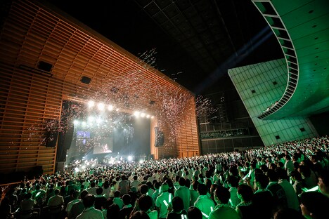 有安杏果「ココロノセンリツ ~Feel a heartbeat~ Vol.1」東京・東京国際フォーラム ホールA公演の様子。(photo by HAJIME KAMIIISAKA+Z)