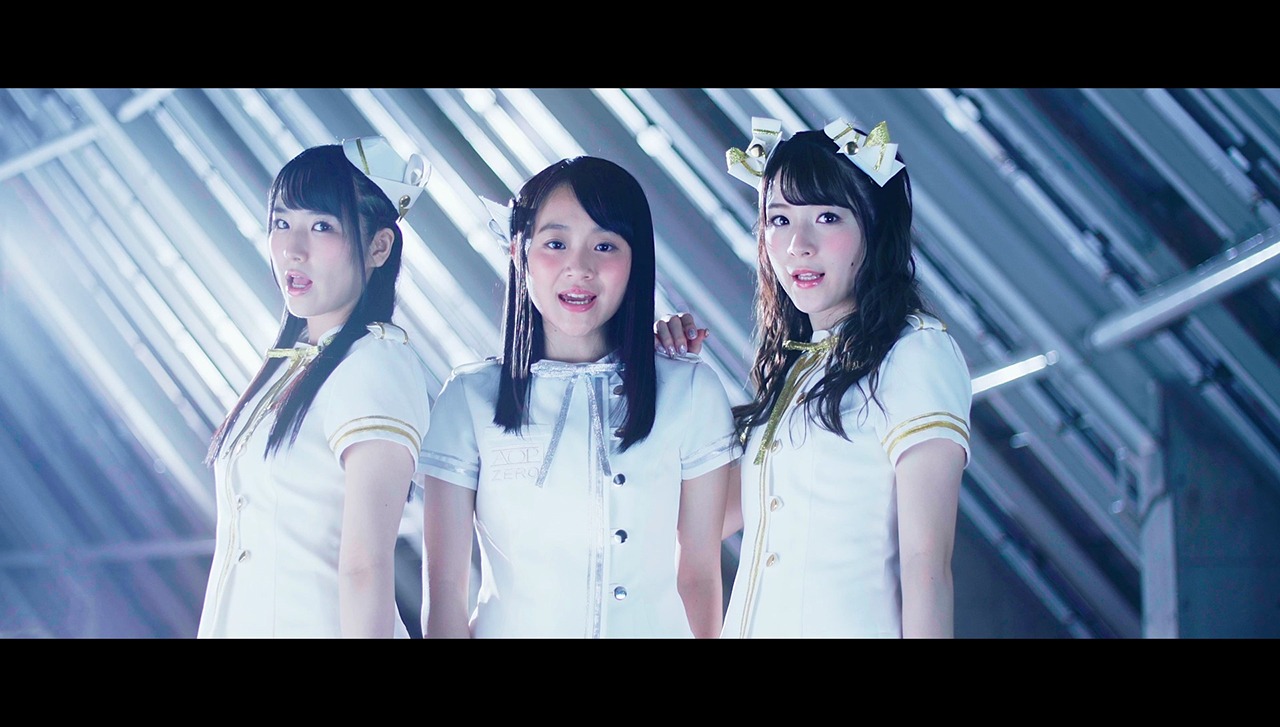 A応P「Another World」のミュージックビデオのワンシーン。