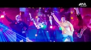 Meik「LOVE ~愛はディスコ~ feat. Shingo(APOTHEKE)」ミュージックビデオのワンシーン。
