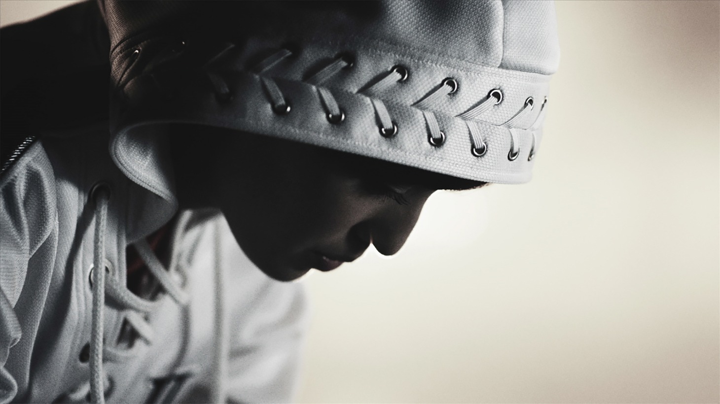 ももいろクローバーZ「BLAST！」予告映像のワンシーン。