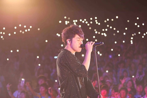 大森元貴（Vo, G）（撮影：ウチダ アキヤ）