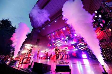 Mrs. GREEN APPLE（撮影：ウチダ アキヤ）