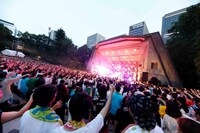 Mrs. GREEN APPLE「ゼンジン未到とロワジール～東京編～」の様子。（撮影：ウチダ アキヤ）