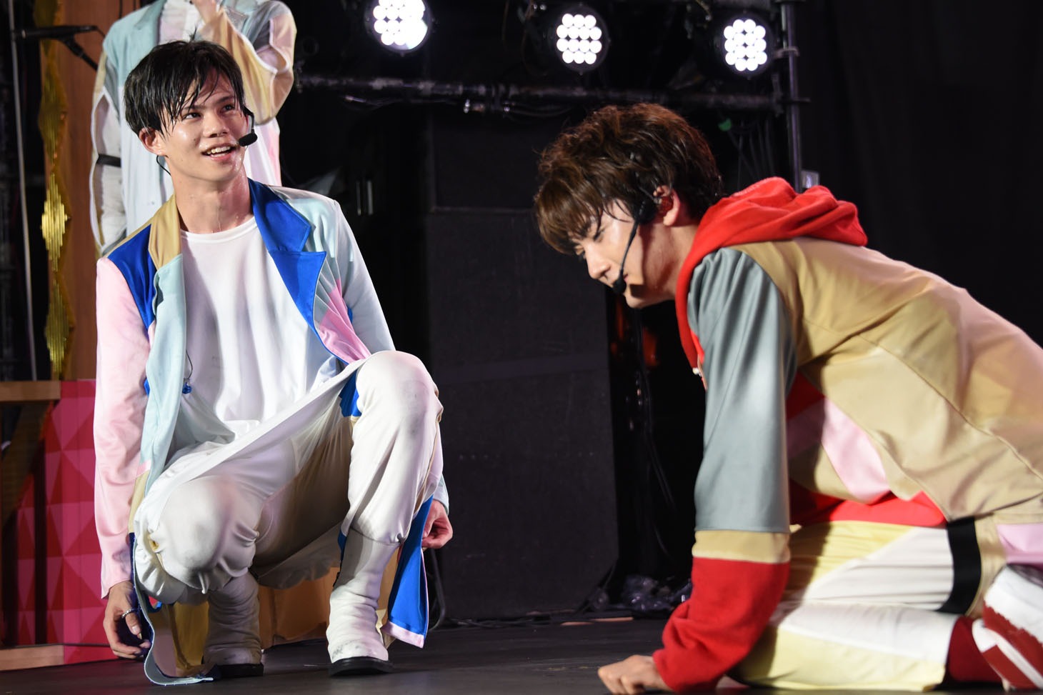 ドラえもん（カイ / 左）とのび太（ユーキ / 右）。