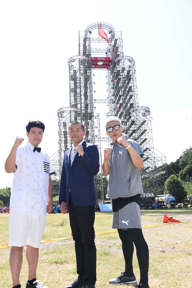 「SASUKE2017（仮）」に出演する（左から）タカアンドトシと樽美酒研二（ゴールデンボンバー）。