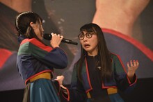 アユニ・Dとハシヤスメ・アツコ。