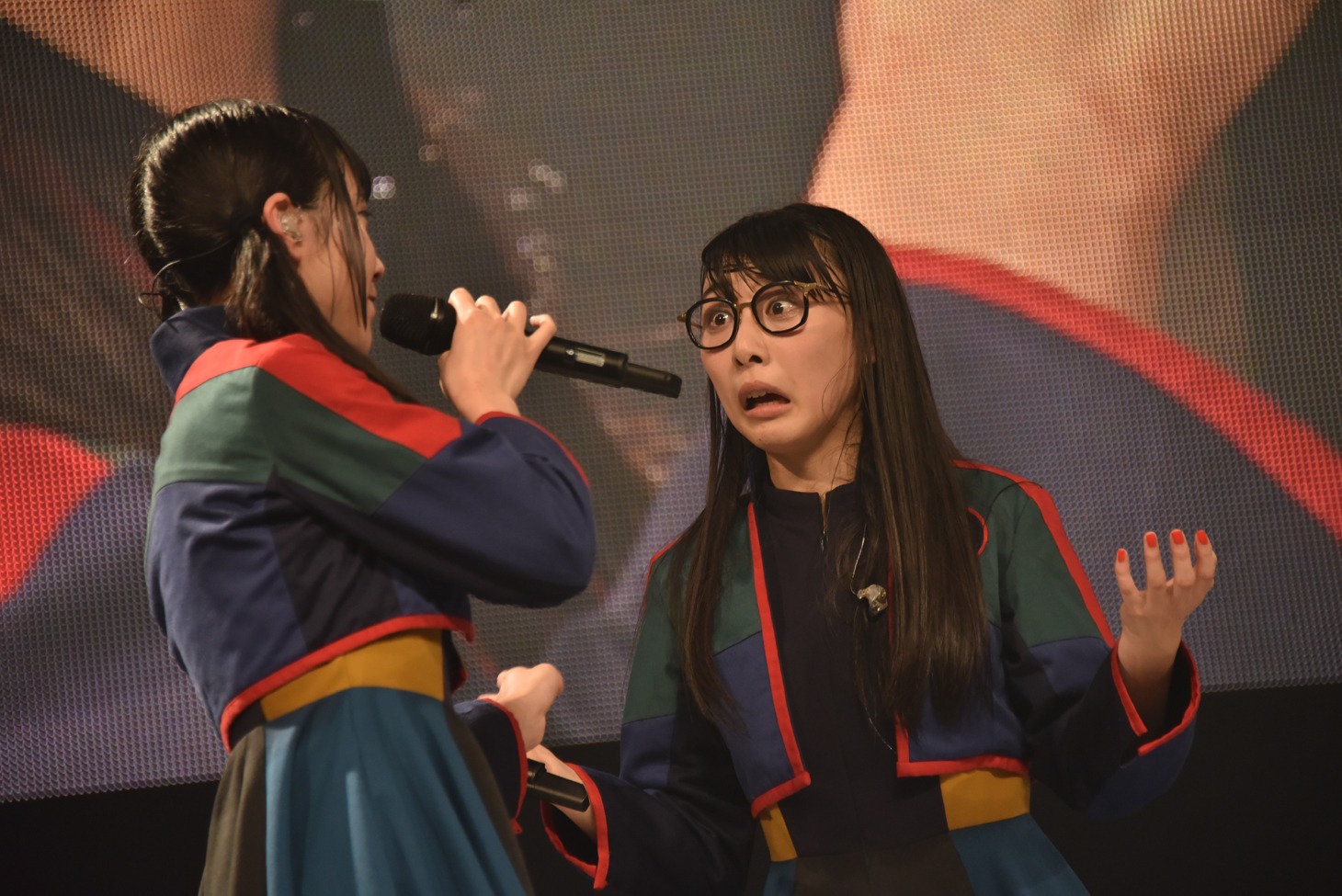 アユニ・Dとハシヤスメ・アツコ。