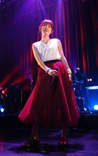 「小松未可子TOUR 2017 “Blooming Maps”」初日公演の小松未可子。（撮影：森久）