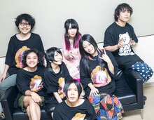 大森靖子とシン・ガイアズ。（Photo by Masayo）