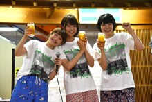 “ガチパジャマ”で宴会場に現れたNegicco。