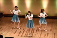 「Negicco 5656大宴会祭」ライブの様子。