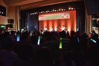 「Negicco 5656大宴会祭」ライブの様子。