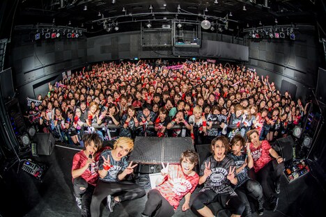 jealkb「jealkb TOUR 2017 IDENTITY」東京・WWW X公演の様子。（撮影：千佳）