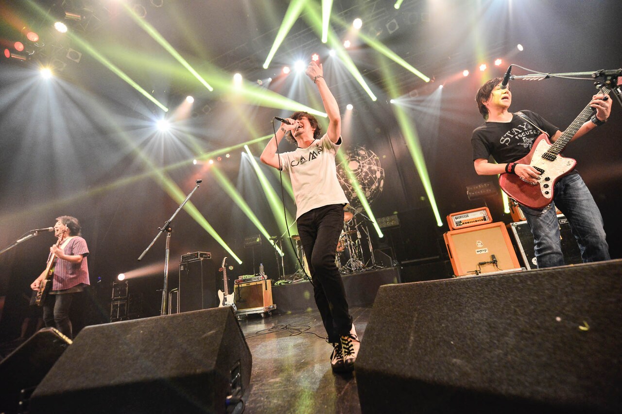 the pillowsツアーファイナルで新旧オルタナ曲を次々に