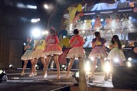 ときめき▽宣伝部「ときめき▽夏のびっちょり祭り2017」東京・日比谷野外大音楽堂公演の様子。