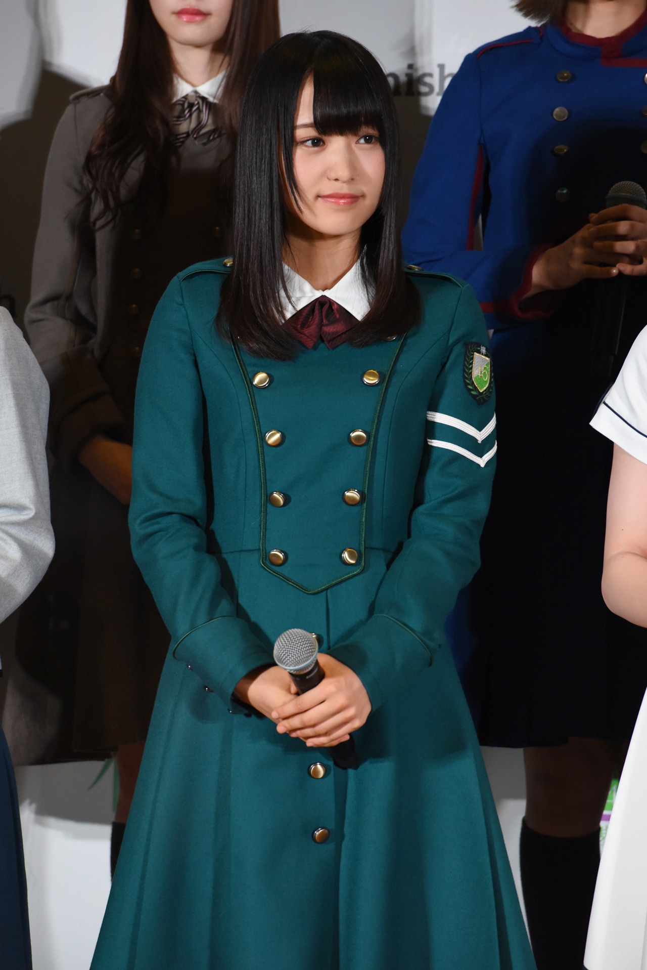 菅井友香