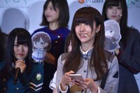 「欅のキセキ」をプレイする土生瑞穂。