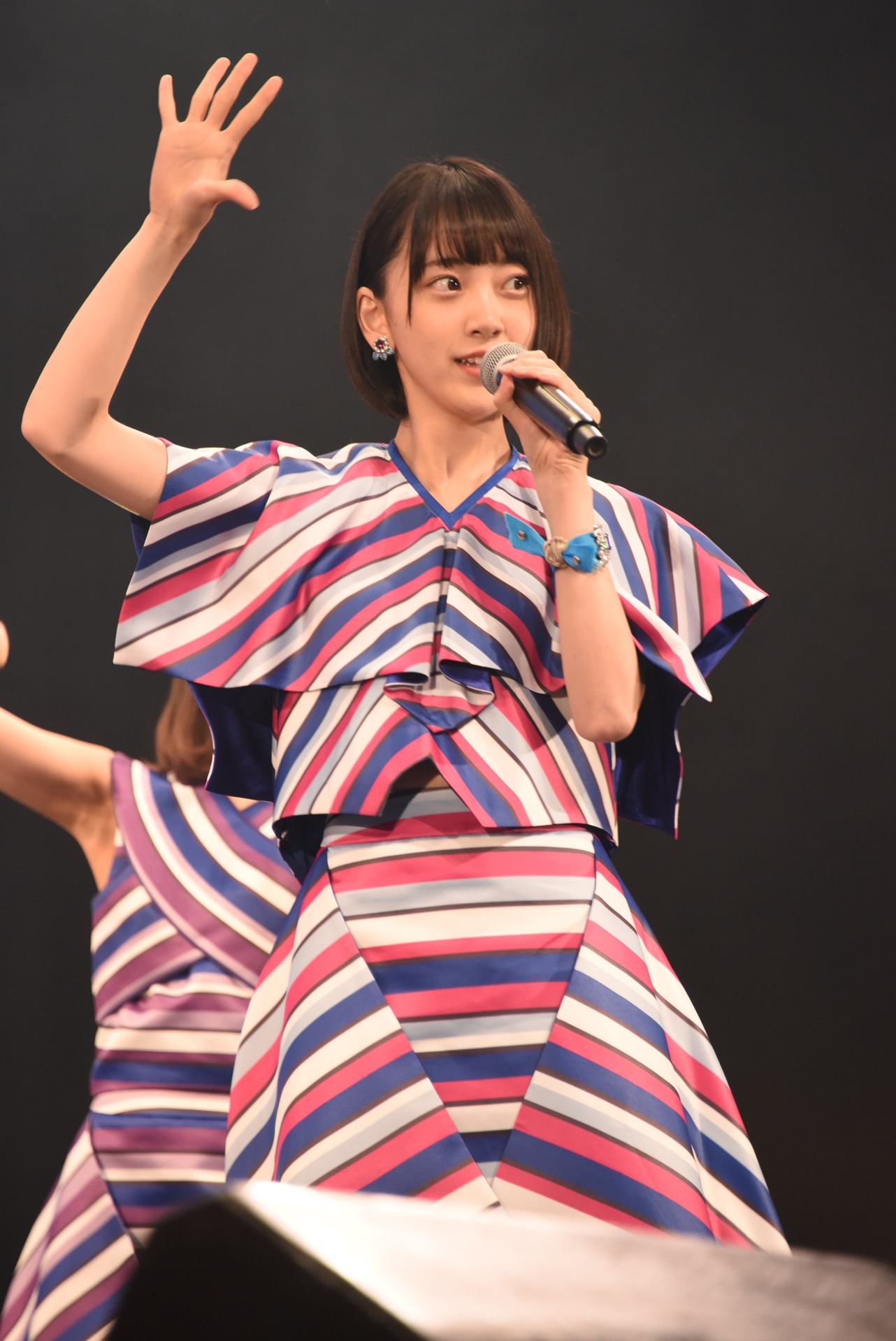 堀未央奈