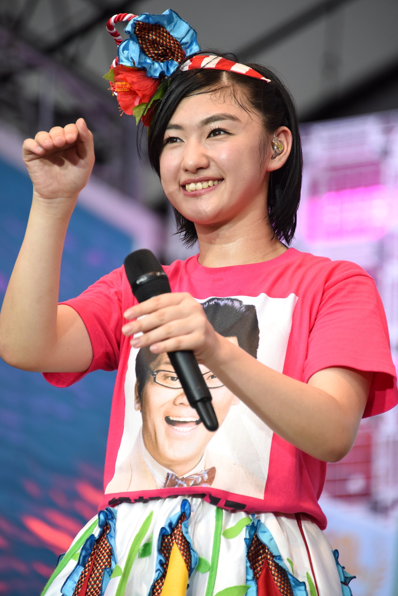 小林歌穂