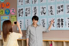 福耳「Swing Swing Sing」MV撮影時の様子。