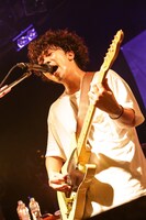 TAKUMI（Vo, G / NECOKICKS）（撮影：白石達也）