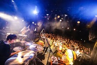 NECOKICKS「グッドリダンスツアー」東京・UNIT公演の様子。（撮影：白石達也）