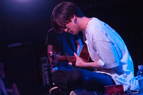 UK（G / MOROHA）（Photo by MAYUMI -kiss it bitter-）