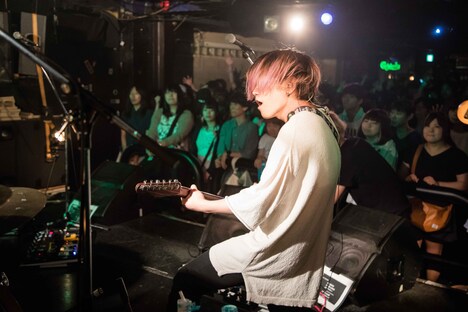 Yurin（Vo, G）（撮影：結城さやか）