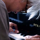 坂本龍一のドキュメンタリー映画が11月に公開決定、「ベネチア映画祭」出品も