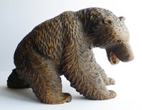 清水作「這い吠え熊」 （参考作品）