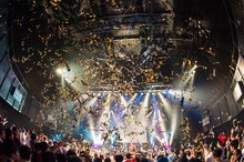 「ゆるめるモ！ディスコサイケデリカツアー」赤坂BLITZ公演の様子。（写真：曽我美芽）