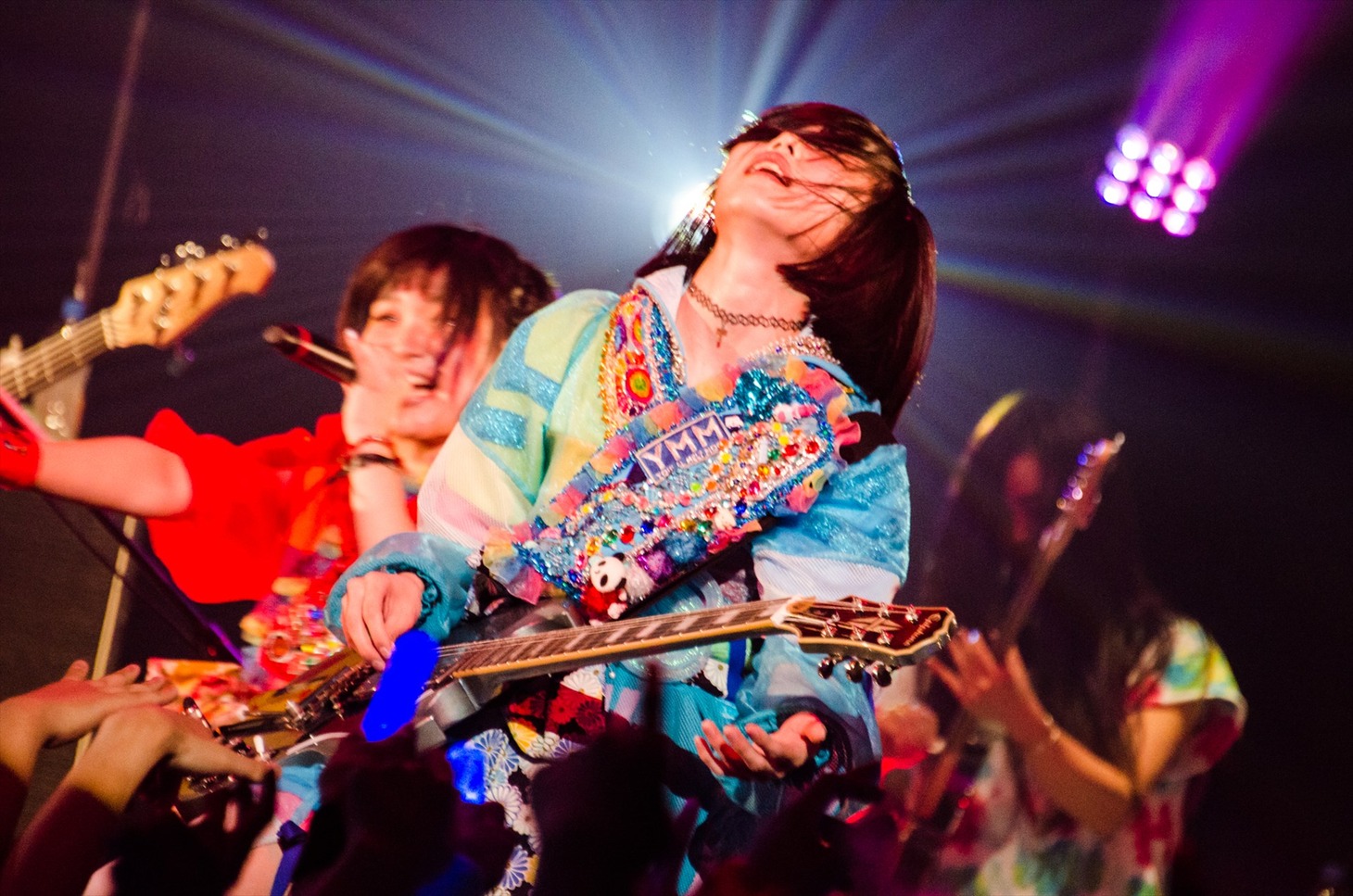 あの（写真：曽我美芽）