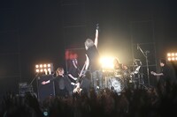 luz「luz 2nd TOUR -Reflexion-」最終公演の様子。（撮影：小松陽祐［ODD JOB］、岡本麻衣）