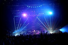 luz「luz 2nd TOUR -Reflexion-」最終公演の様子。（撮影：小松陽祐［ODD JOB］、岡本麻衣）