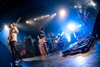 cinema staff「高機動熱源体」東京・LIQUIDROOM公演の様子。（撮影：ヤオタケシ）