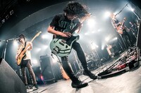 cinema staff「高機動熱源体」東京・LIQUIDROOM公演の様子。（撮影：ヤオタケシ）