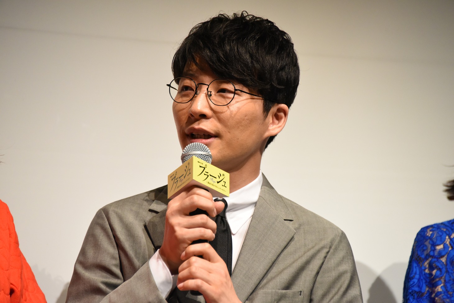 人気記事4位は「星野源は締め切り破り、スガは退職理由『プラージュ』舞台挨拶で“最大の罪”告白」より、星野源。