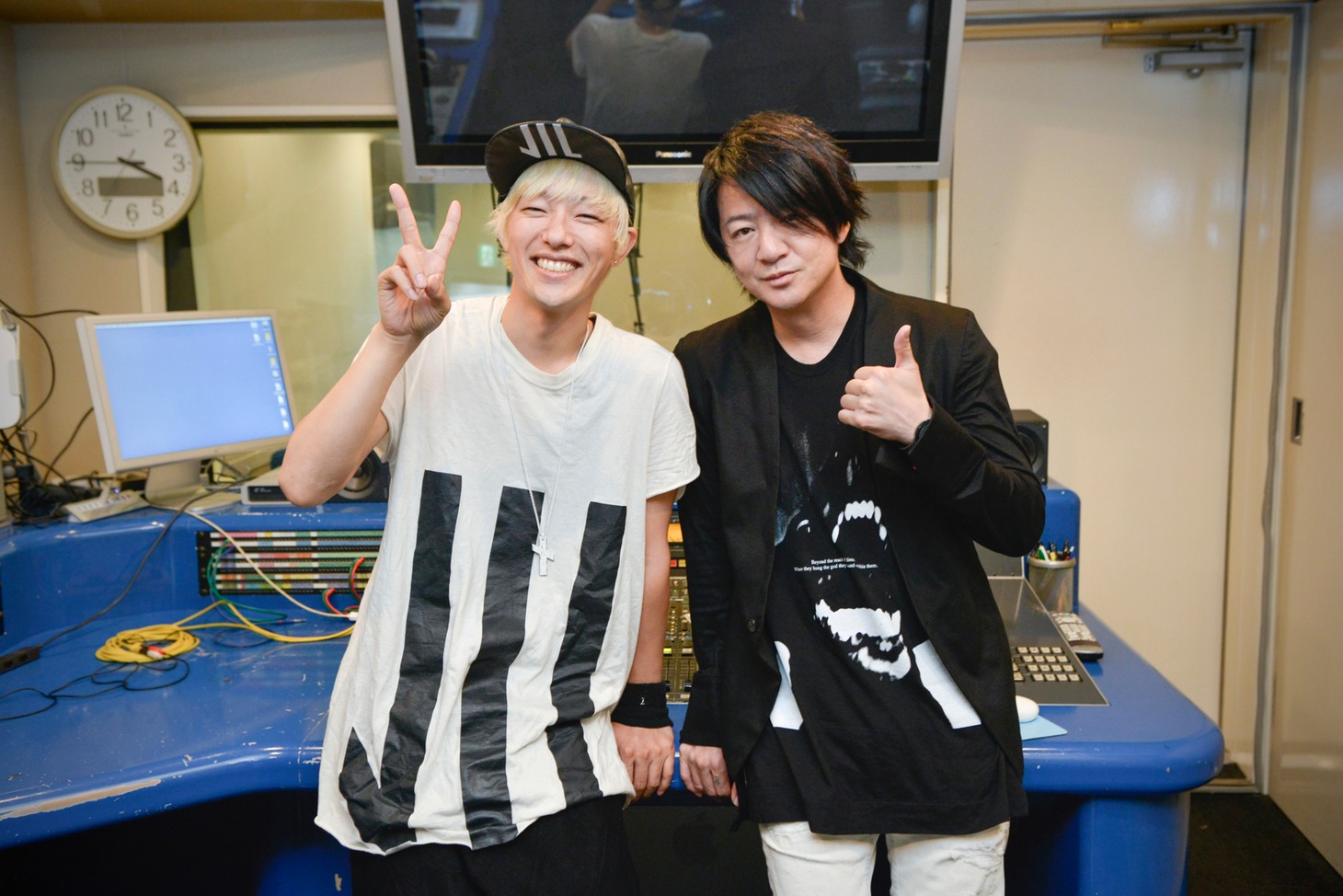 IKE（SPYAIR）とTERU（GLAY）。