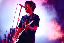 寺中友将（Vo, G）（撮影：後藤壮太郎）