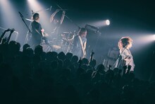 tricotのライブの様子。